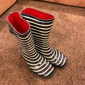 Size 12 rain boots